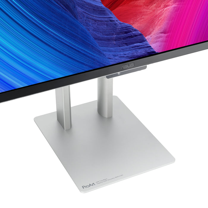 ASUS ProArt OLED PA32UCDM computer monitor 80 cm (31.5") 3840 x 2160 pixels 4K Ultra HD QD-OLED Silver